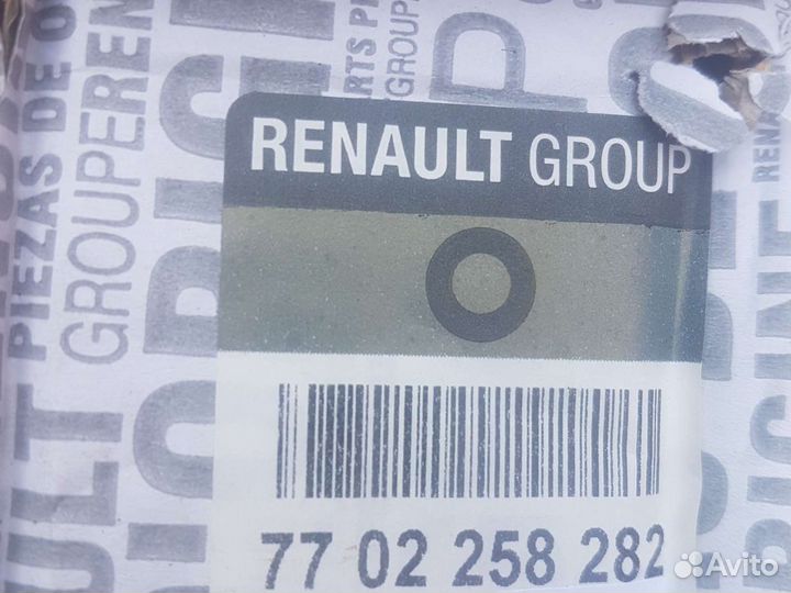 7702258282 радиатор renault