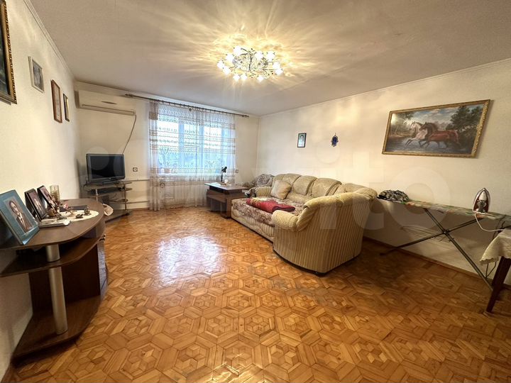 Коттедж 140 м² на участке 6 сот.