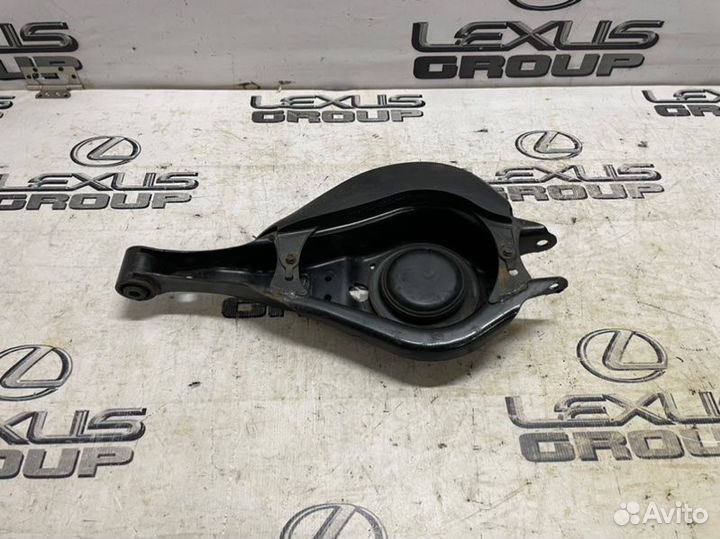 Рычаг подвески прав. зад. Lexus RX270