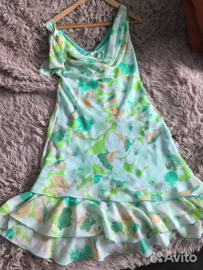 Нарядное платье