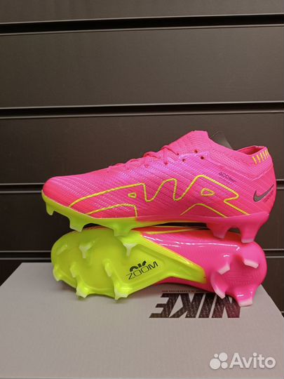 Футбольные бутсы nike mercurial