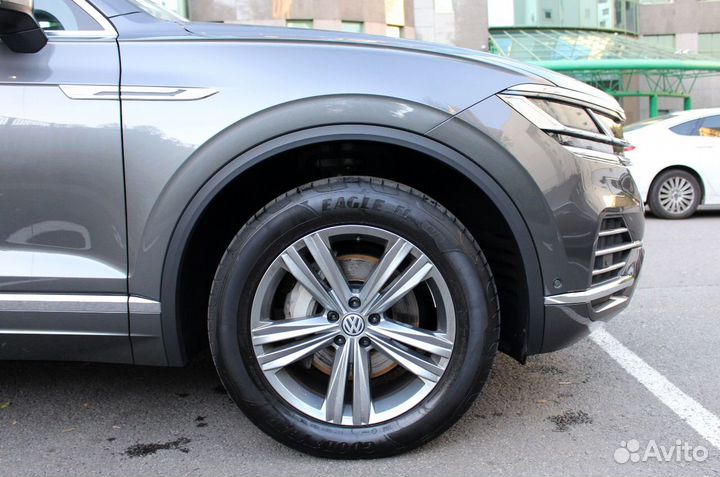 Volkswagen Touareg 3.0 AT, 2019, 27 500 км