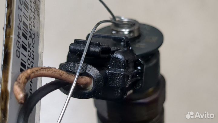 Форсунка топливная Peugeot 206