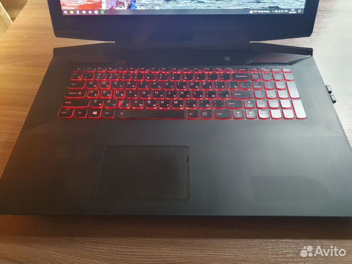Lenovo ideapad Y700-17ISK