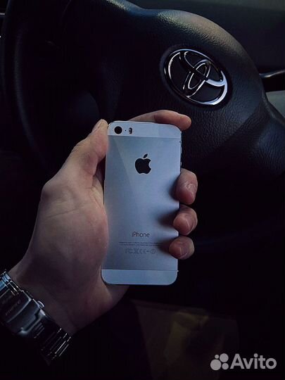 iPhone 5S, 16 гб