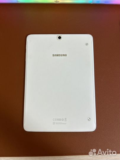 Планшет Samsung t815