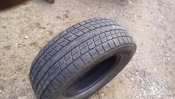 Dunlop Winter Maxx SJ8 285/60 R18