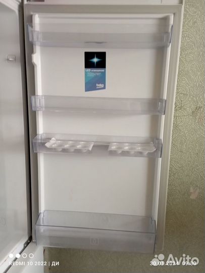 Холодильник требует ремонта