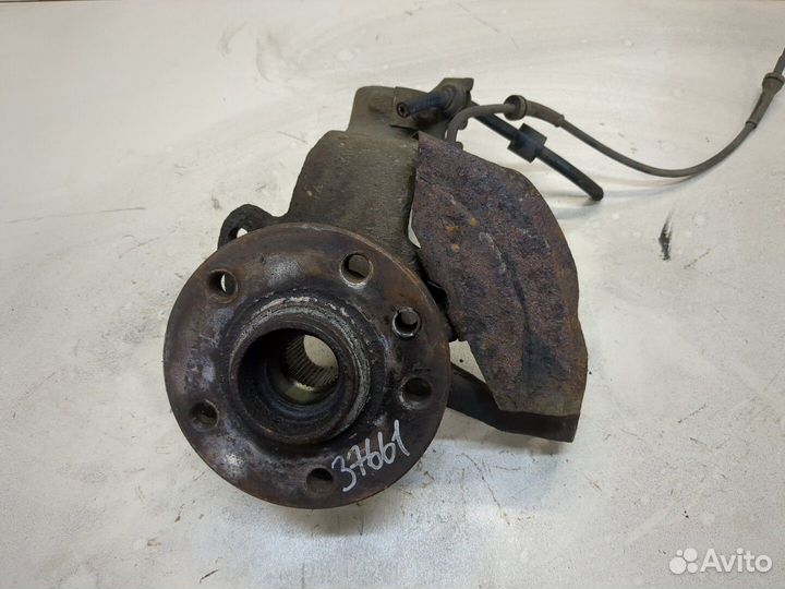 Ступица (кулак, цапфа) Ford Galaxy, 1999