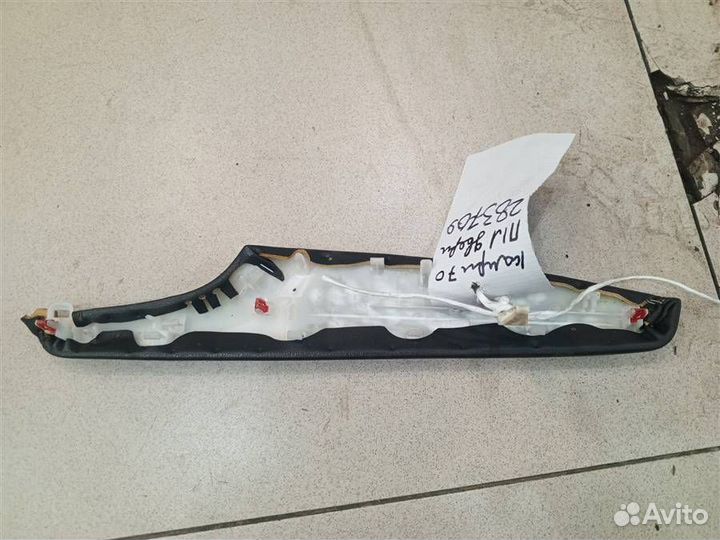 Накладка обшивки двери передней левой Toyota Camr