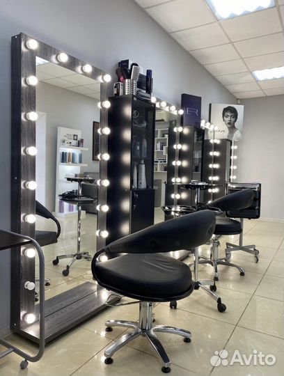 Парикмахерское кресло в аренду