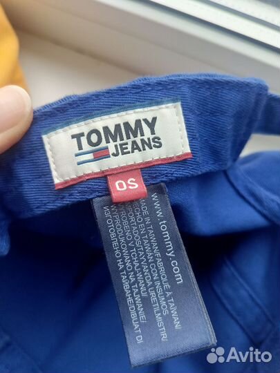 Tommy hilfiger кепка