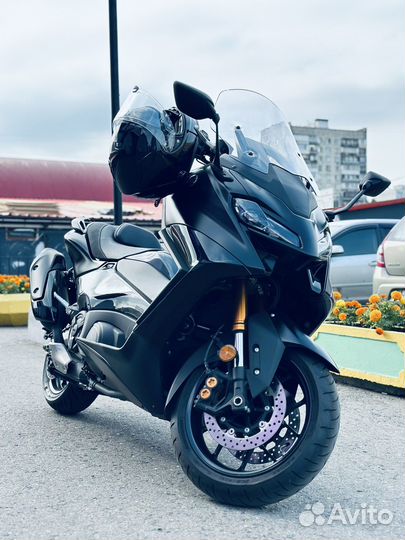 Yamaha T-Max 560 TechMax