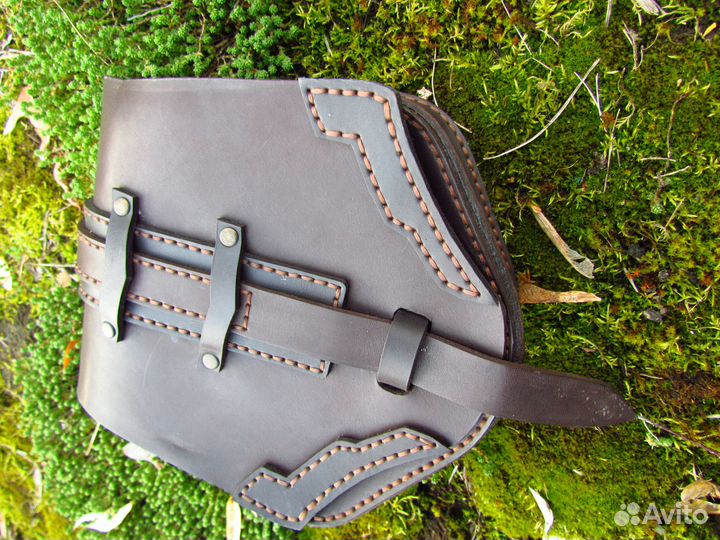 Сумка поясная кожаная