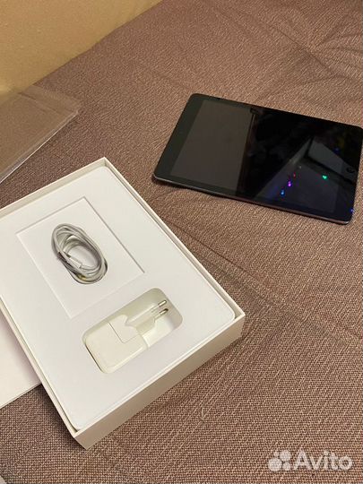 Apple iPad air 16 GB Wi-Fi + Cellular Space Gray