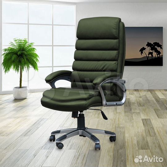 Офисное кресло