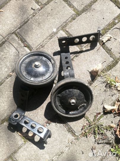 Вспомогательные колесики велосипеда детского