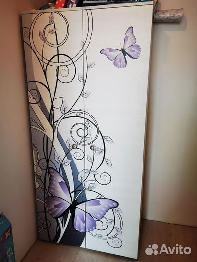 Детская кровать и шкаф