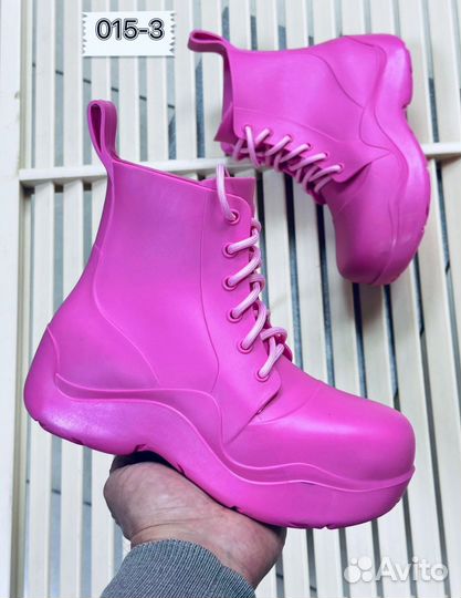 Женские резиновые сапоги