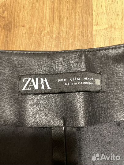 Шорты женские кожаные zara M