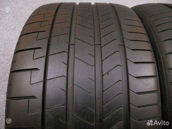 Pirelli P Zero 275/40 R21 и 315/35 R21 111Y