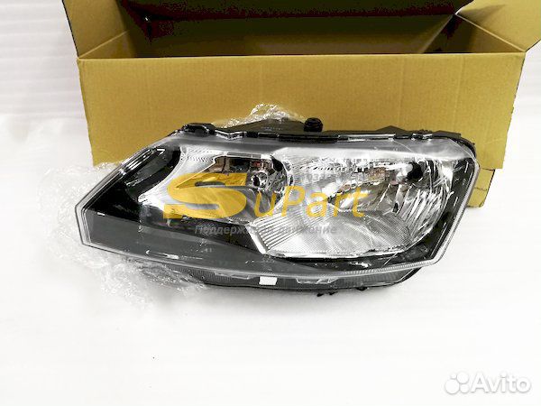Фара Skoda Rapid (2012-2017) передняя левая