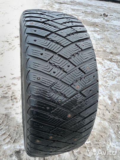 Goodyear Ultragrip Ice Arctic 235/50 R18 101T