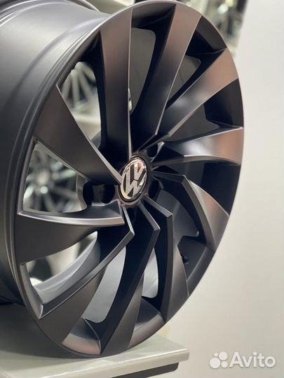Диски на Volkswagen R17