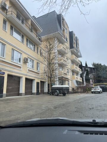 Квартира-студия, 32,5 м², 3/8 эт.