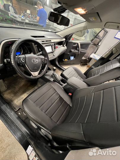 Автомобильные чехлы Toyota Rav4 CA40