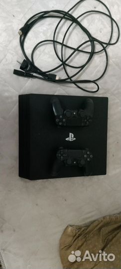 Sony playstation 4 pro 1tb 2 геймпа