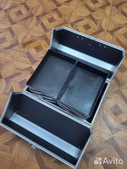 Чемодан/саквояж для маникюра