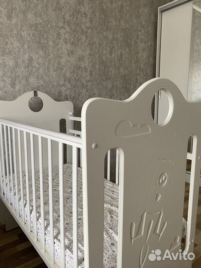 Детская кровать от 0 до 3 лет с матрасом