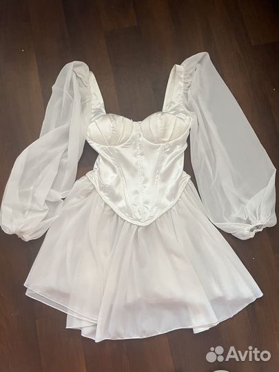 Вечернее платье