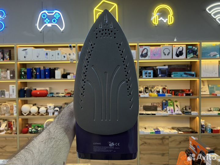 Утюг Lofans беспроводной