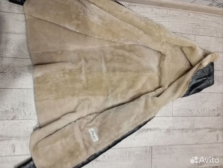 Дубленка натуральная женская короткая