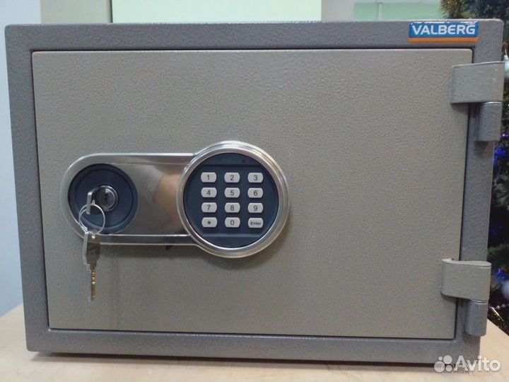 Сейф Valberg FRS-32 EL