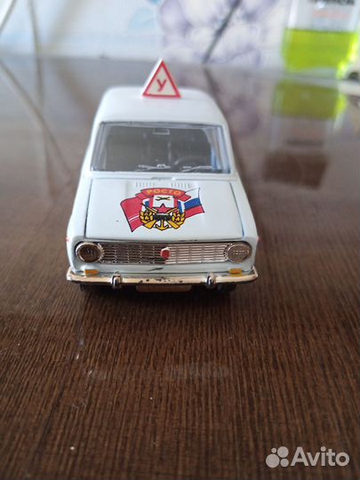 Коллекционные машинки СССР модели 1 43
