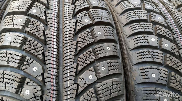 Новые зимние шины 205-55-16 (завод Continental )