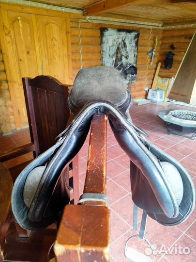 Конкурное седло