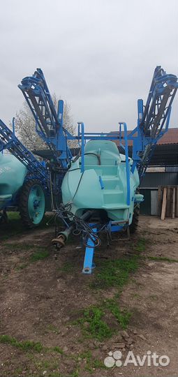 Опрыскиватель Berthoud Tracker 3200, 2016