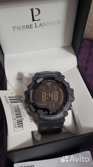 Часы Casio AE-1500WH. Новые