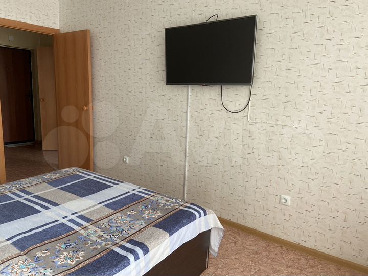 1-к. квартира, 40 м², 8/18 эт.