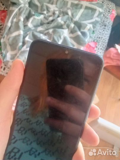 Samsung Galaxy A10, 2/32 ГБ