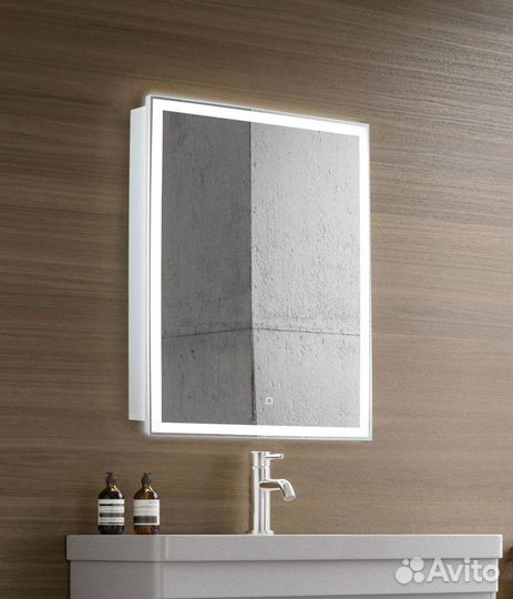 Шкафчик зеркальный 600*800 с подсветкой