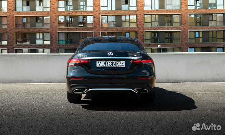 Аренда Mercedes-Benz E-класс W213/S213/C238/A238 (2016—2021) от одной минуты в Москве