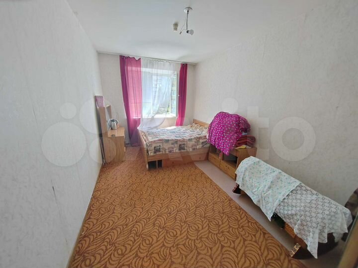 2-к. квартира, 58 м², 4/9 эт.