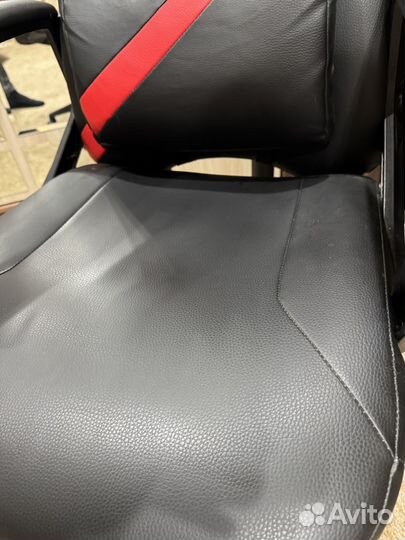 Игровое кресло Zombie Drive