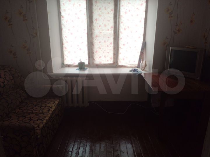 Комната 13,5 м² в 1-к., 2/5 эт.