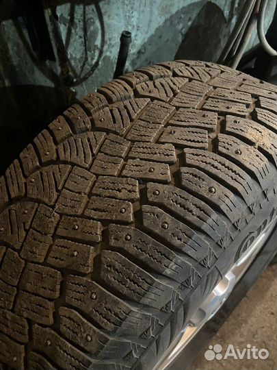 Continental IceContact 2 285/65 R17